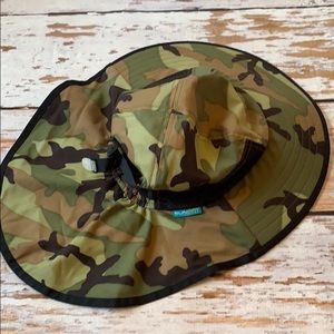 SunDay Afternoons Boys Camo Hat size L 5-12